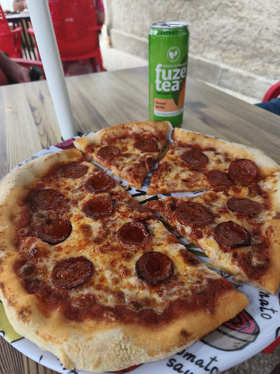 Pizza de La Minute Gourmande Sauvagnon à Sauvagnon